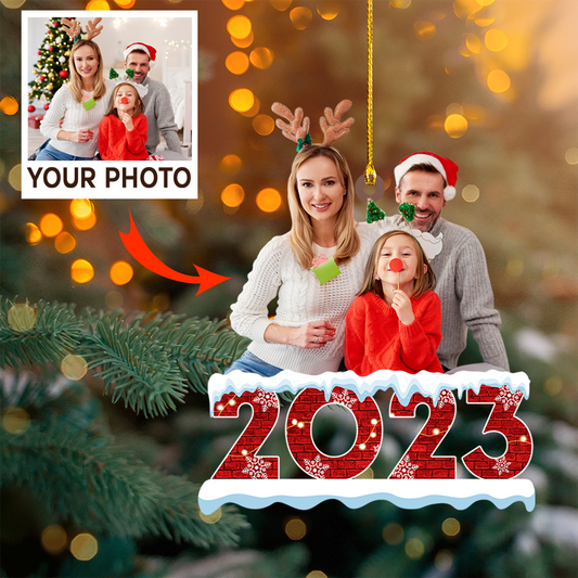 Customized Photo Ornament 2023 - Personalized Photo Mica Ornament - Christmas Gift For Family Members, Mom, Dad | 2023 Red