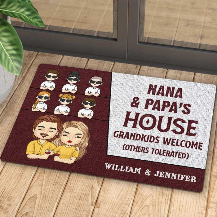 Grandpa & Grandma's House, Grandkids Welcome - Gift For Couples, Husband Wife - Personalized Decorative Mat