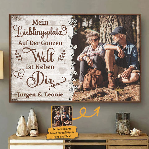 Mein Lieblingsplatz Ist Neben Dir - Bild Hochladen, Geschenk F?¬r Paare, Ehemann Und Ehefrau - Personalized Horizontal Poster German