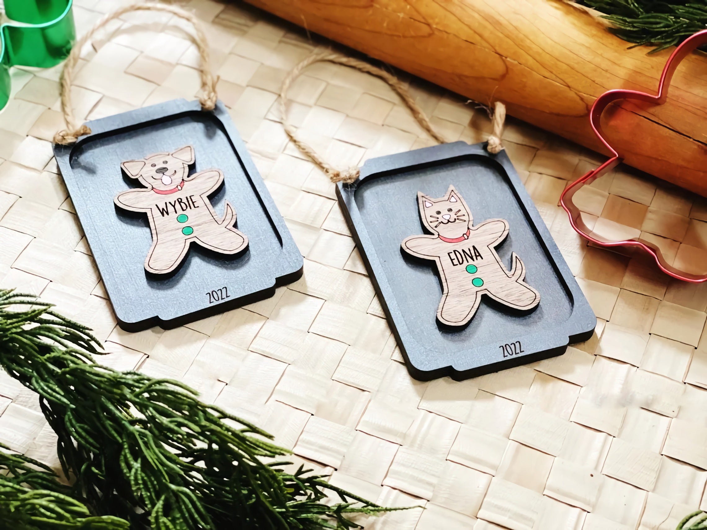 Personalized Pet Ornament 2022 - Gingerbread Ornament for Christmas